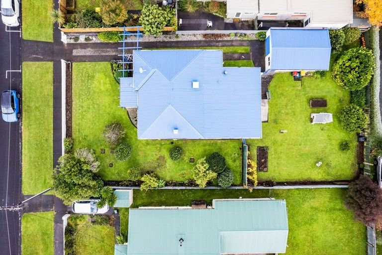 Photo of property in 12 Wicksteed Street, Vogeltown, New Plymouth, 4310