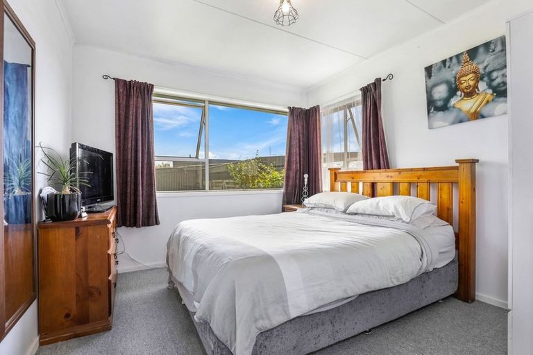 Photo of property in 21 Fenruss Street, Fairy Springs, Rotorua, 3015