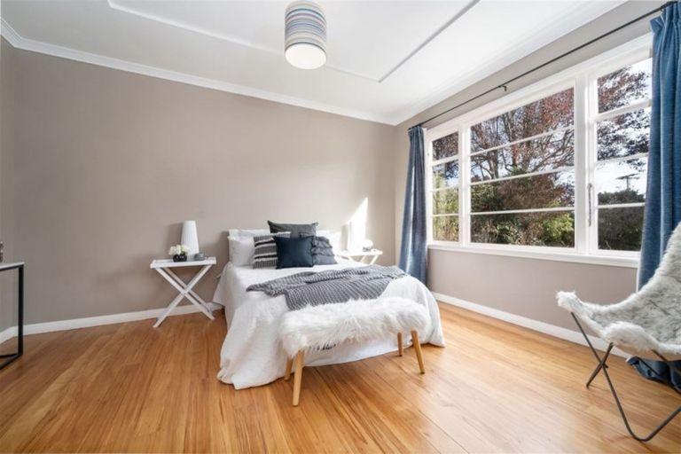 Photo of property in 22a Lansdowne Crescent, Lansdowne, Masterton, 5810