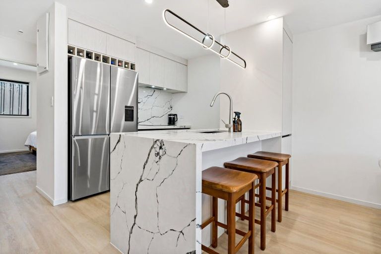 Photo of property in 5/1 Seaforth Avenue, Mangere Bridge, Auckland, 2022