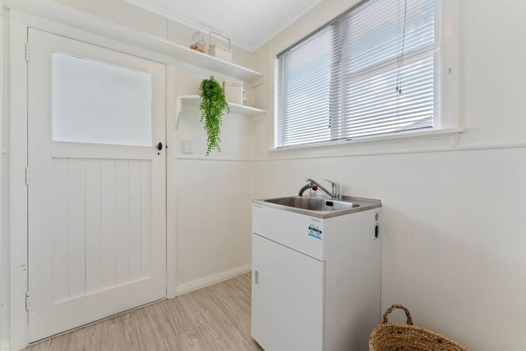 Photo of property in 51a Seddon Street, Takaro, Palmerston North, 4412