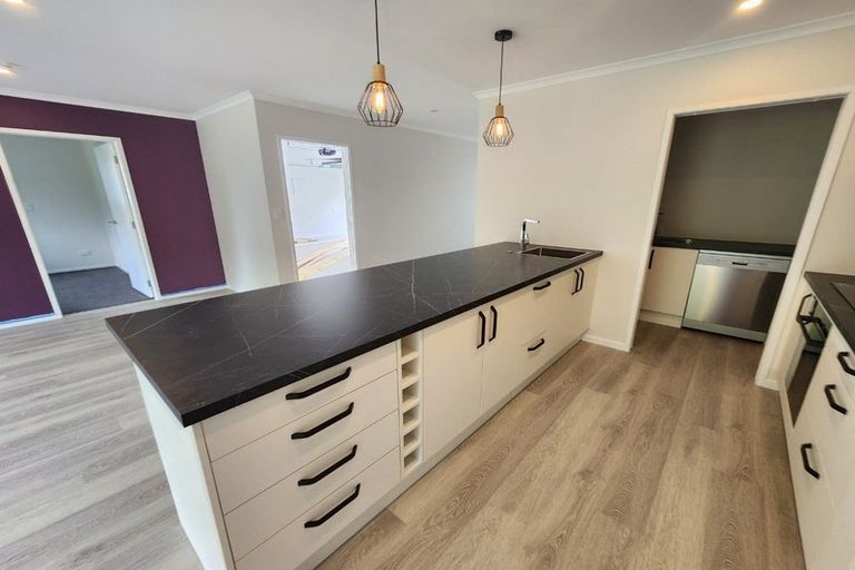 Photo of property in 59 Leathem Crescent, Pokeno, 2402