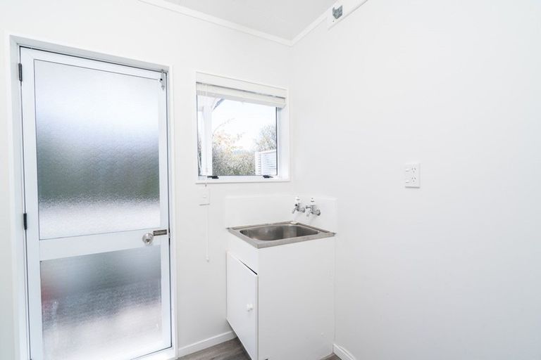 Photo of property in 108 Tamatea Road, Taupo, 3330