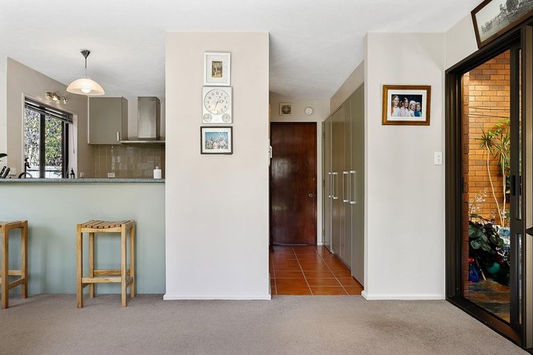 Photo of property in 21 Wadeley Road, Ilam, Christchurch, 8041