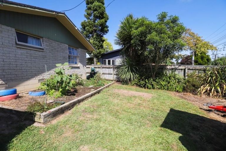 Photo of property in 3 Lancewood Avenue, Melville, Hamilton, 3206