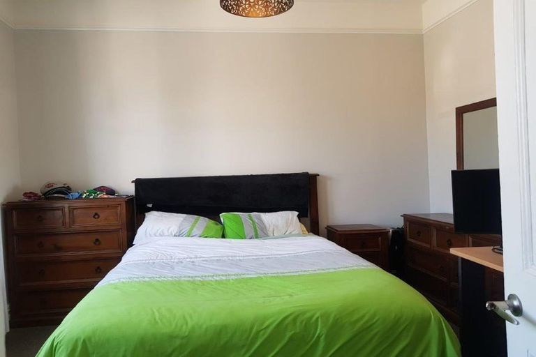 Photo of property in 16 Kenilworth Street, Addington, Christchurch, 8024