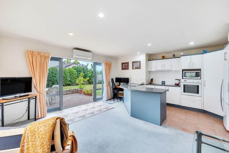 Photo of property in 45 Harvest Drive, Henderson, Auckland, 0612