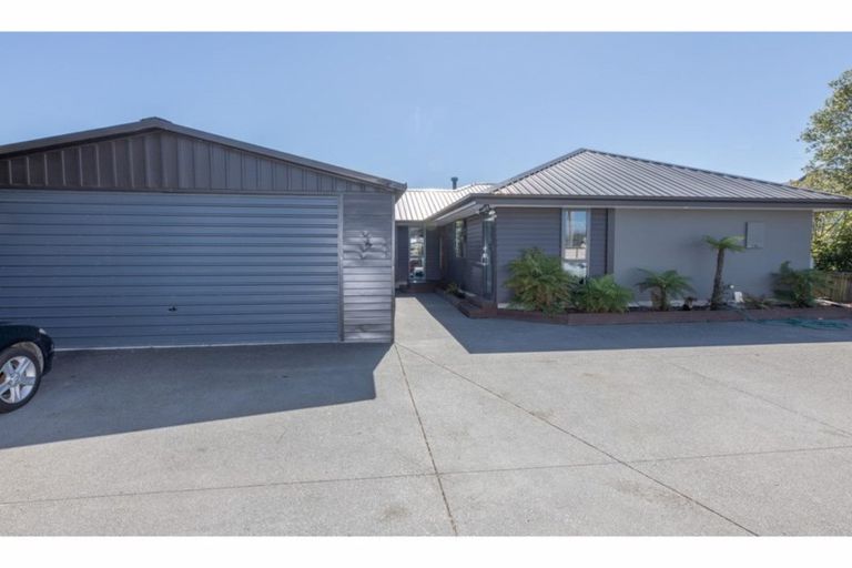 Photo of property in 57 Birchfield Avenue, Dallington, Christchurch, 8061