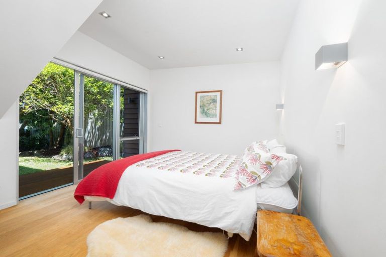 Photo of property in 53 Long Beach Road, Russell, 0202