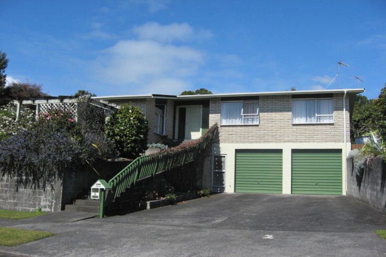 Photo of property in 3 Cargill Place, Frankleigh Park, New Plymouth, 4310