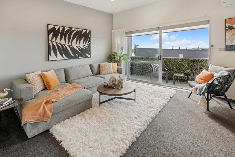 Photo of property in 110/7 Kelvin Hart Drive, East Tamaki, Auckland, 2013