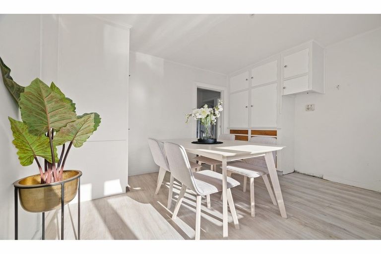 Photo of property in 141 Bower Avenue, New Brighton, Christchurch, 8083