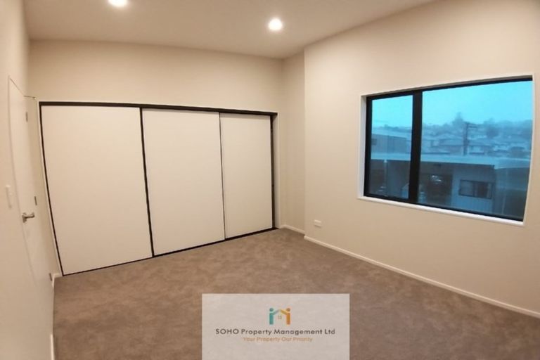 Photo of property in 16/5 Perekia Street, Albany, Auckland, 0632