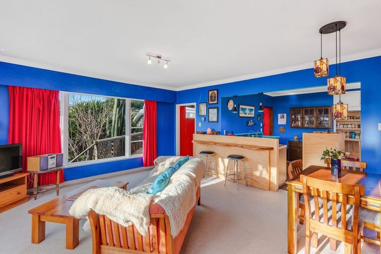 Photo of property in 8b Tararua Street, Paraparaumu, 5032
