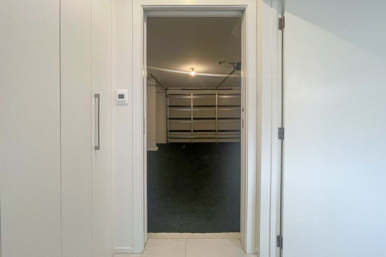 Photo of property in 8a Roa Road, Fendalton, Christchurch, 8041