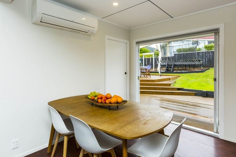 Photo of property in 55 Sunbrae Drive, Silverstream, Upper Hutt, 5019