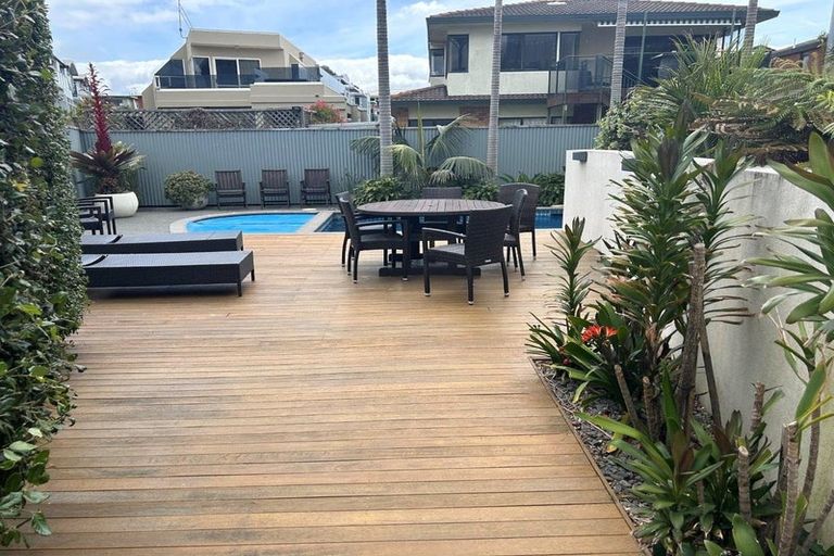 Photo of property in Vivaldi Apartments, 8/48 Marine Parade, Mount Maunganui, 3116
