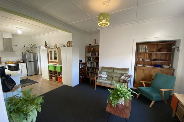 Photo of property in 7 Carey Street, Waitara, 4320