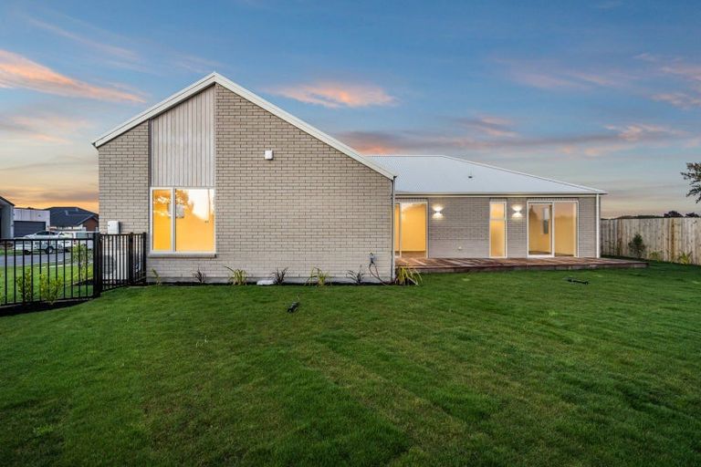 Photo of property in 11 Tuna Street, Halswell, 8025