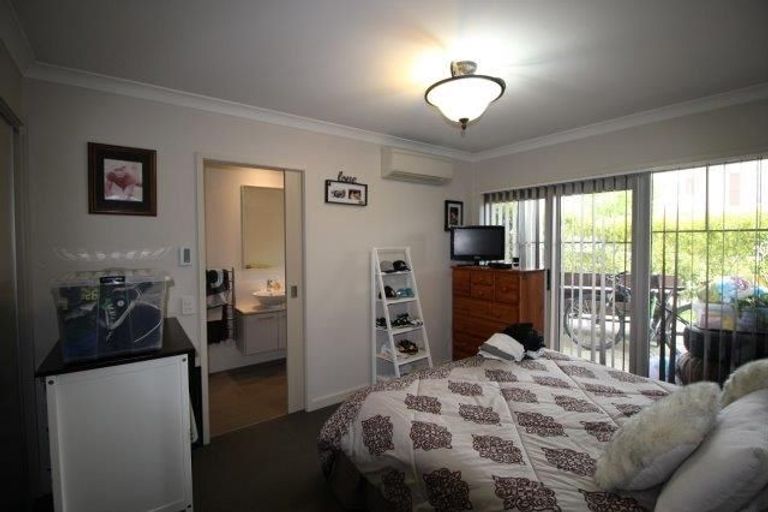 Photo of property in 29 Chateau Crescent, Rangatira Park, Taupo, 3330
