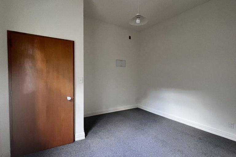 Photo of property in 5/33 Dowling Street, Dunedin Central, Dunedin, 9016