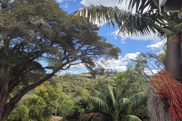 Photo of property in 39 Whakarite Road, Ostend, Waiheke Island, 1081