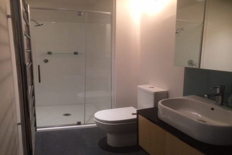 Photo of property in 76 Brougham Street, Mount Victoria, Wellington, 6011