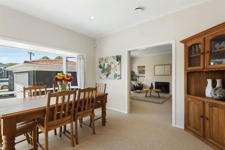 Photo of property in 7 Trafalgar Road, Milford, Auckland, 0620