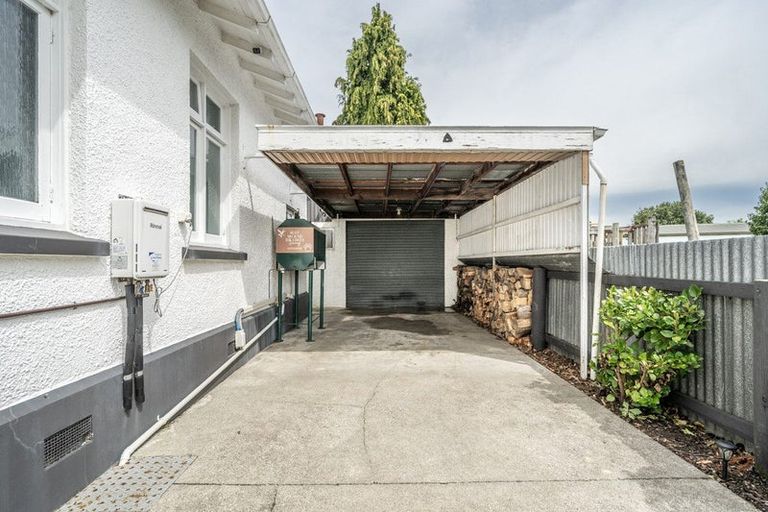 Photo of property in 112 Kitchener Street, Gore, 9710