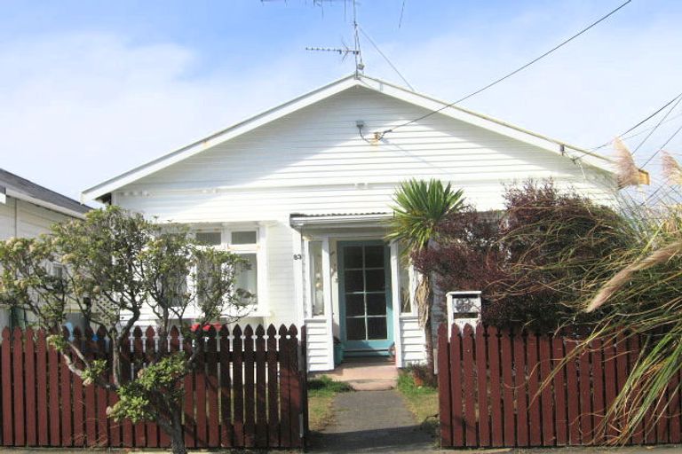 Photo of property in 83 Freyberg Street, Lyall Bay, Wellington, 6022
