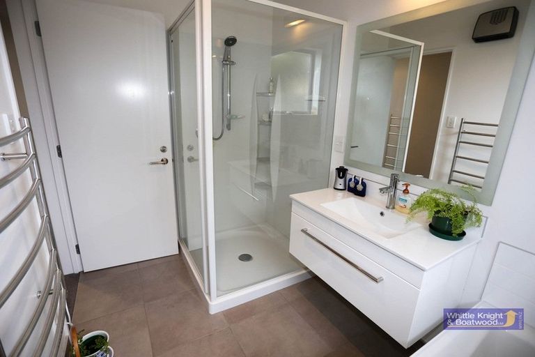 Photo of property in 3 Taggart Place, Sockburn, Christchurch, 8042