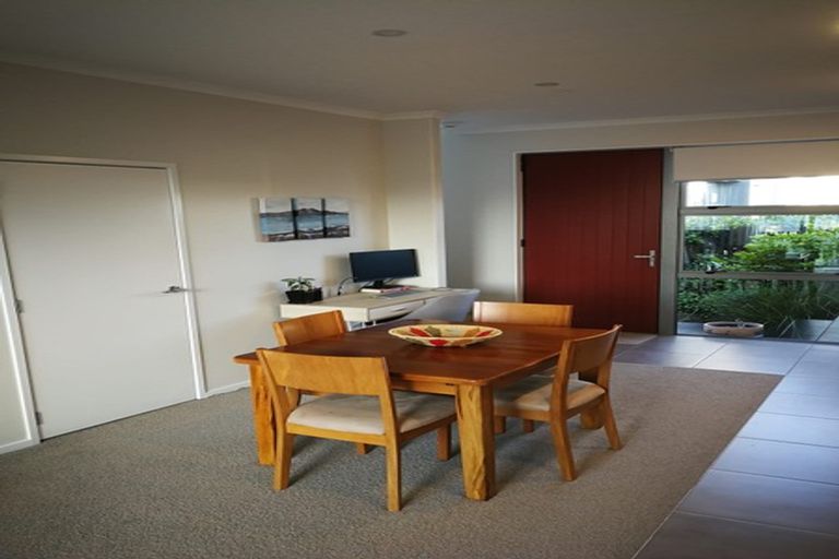 Photo of property in 25 Mollusc Road, Hobsonville, Auckland, 0616