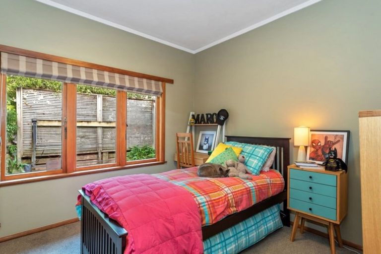 Photo of property in 4 Edgecumbe Street, Whitiora, Hamilton, 3200