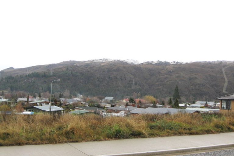 Photo of property in 2 Holdom Place, Clyde, 9330