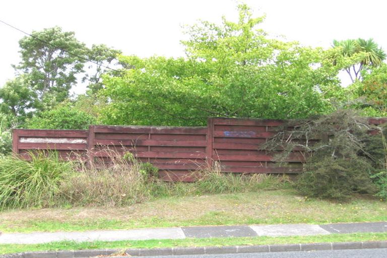 Photo of property in 85 Stanley Road, Glenfield, Auckland, 0629