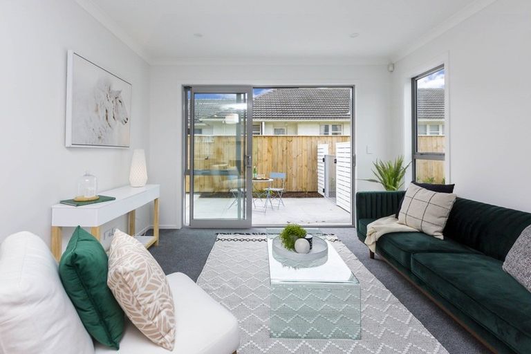 Photo of property in 44c Pine Avenue, Upper Hutt Central, Upper Hutt, 5018