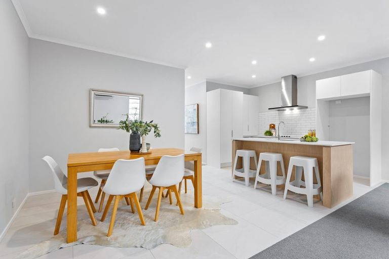 Photo of property in 77 Roundel Crescent, Whenuapai, Auckland, 0618