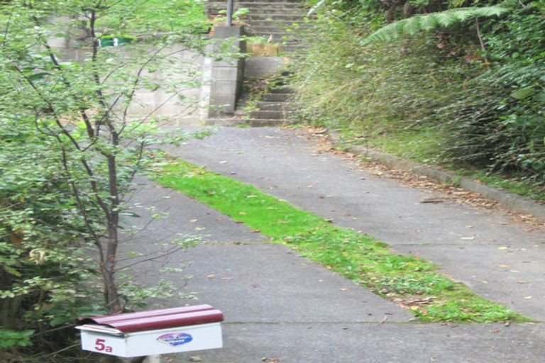 Photo of property in 5a Winchester Avenue, Pinehaven, Upper Hutt, 5019