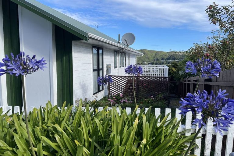 Photo of property in 87 Percy Dyett Drive, Karori, Wellington, 6012