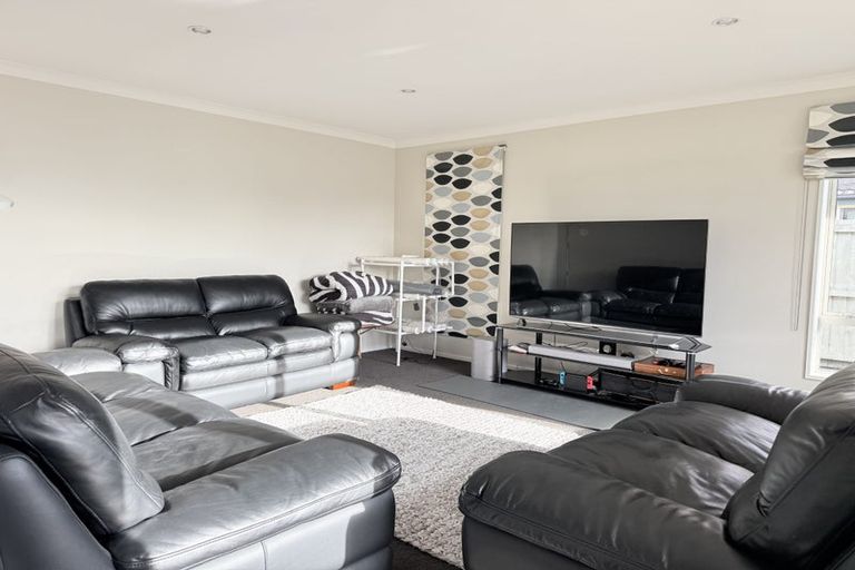 Photo of property in 82 Mcmahon Drive, Aidanfield, Christchurch, 8025