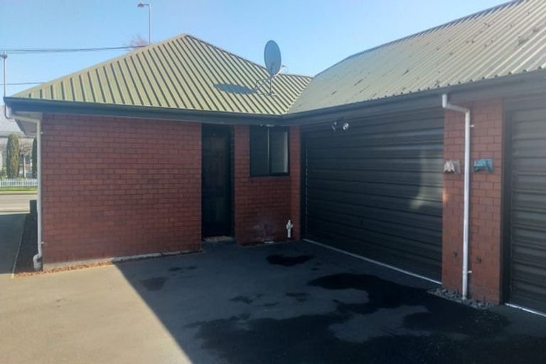 Photo of property in 1/590 Barbadoes Street, Edgeware, Christchurch, 8013