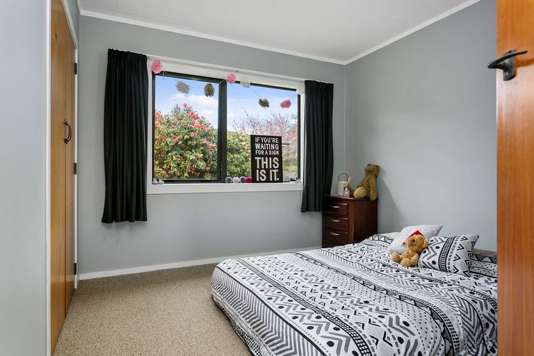 Photo of property in 45 Byron Street, Leamington, Cambridge, 3432