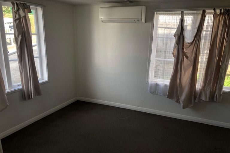 Photo of property in 199 Helston Road, Paparangi, Wellington, 6037