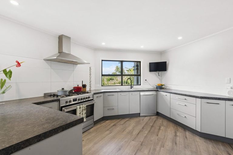 Photo of property in 2237 State Highway 2, Maramarua, Pokeno, 2471