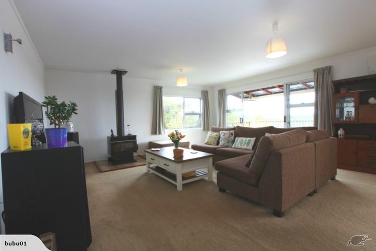 Photo of property in 6 Causeway Road, Haruru, 0204