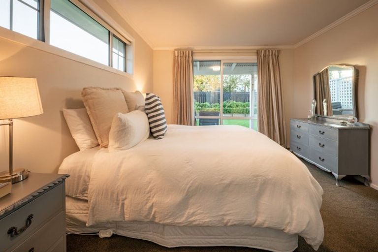 Photo of property in 1 Ivy Lane, Albert Town, Wanaka, 9305