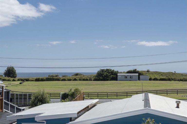 Photo of property in 80b Percy Road, Papamoa Beach, Papamoa, 3118