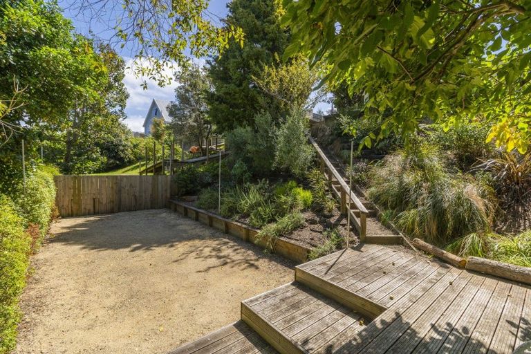 Photo of property in 42 Queens Road, Waikanae Beach, Waikanae, 5036