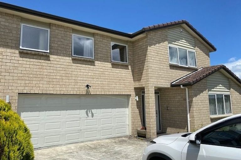 Photo of property in 5 Kerrykeel Drive, Flat Bush, Auckland, 2019