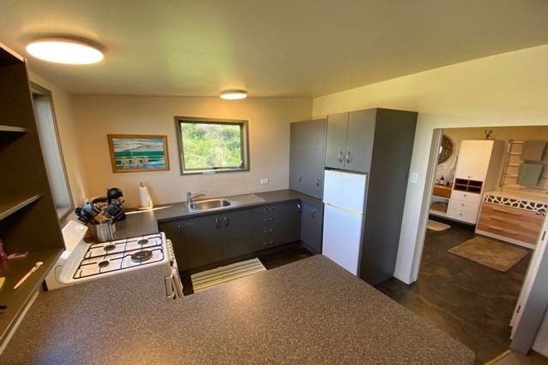 Photo of property in 55 Scarlys Way, Okitu, Gisborne, 4010